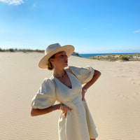 robe dos nu MANLY beige