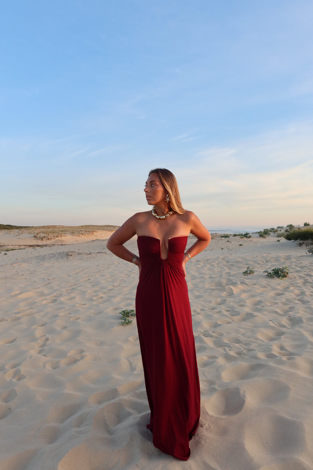 KOS robe burgundi