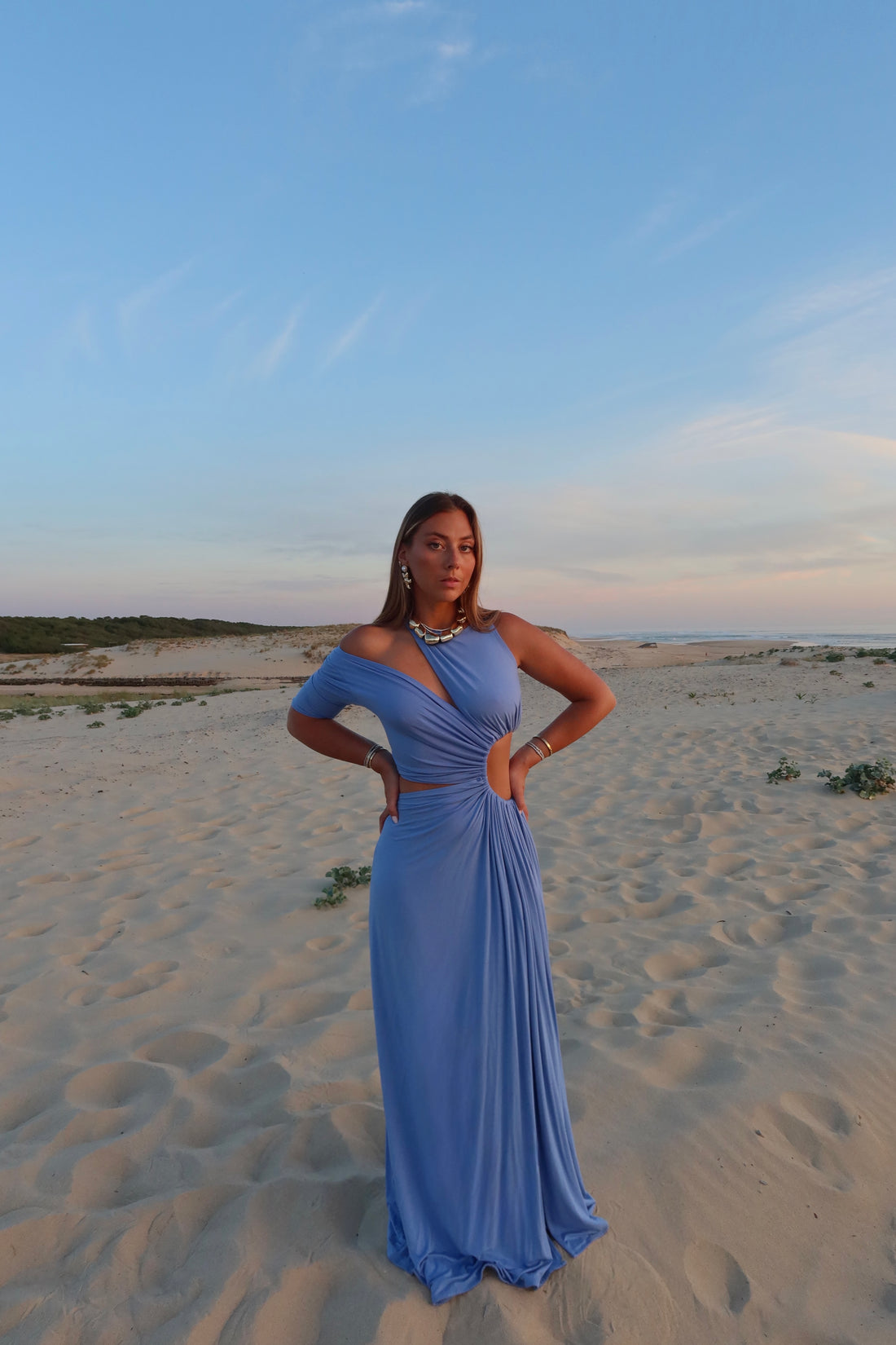 MILOS robe bleu azur
