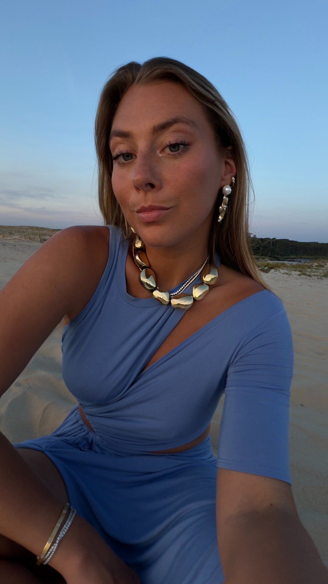 MILOS robe bleu azur