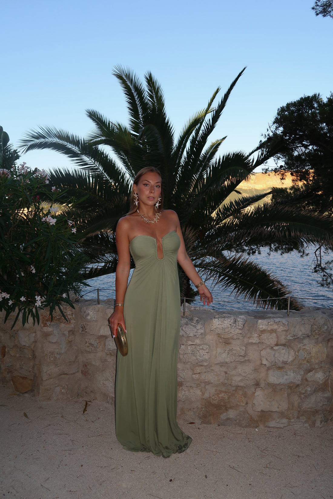KOS robe olive